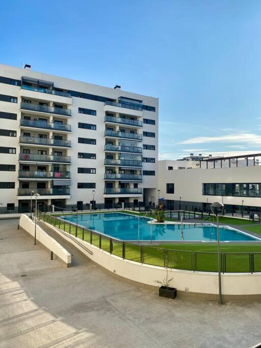 Nuevo Moderno Apartamento De Lujo Sewilla Zewnętrze zdjęcie