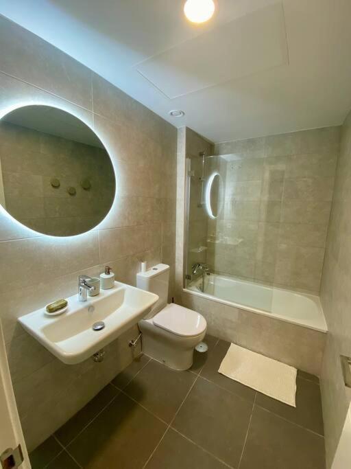 Nuevo Moderno Apartamento De Lujo Sewilla Zewnętrze zdjęcie