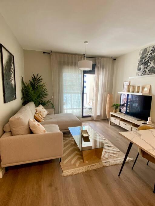Nuevo Moderno Apartamento De Lujo Sewilla Zewnętrze zdjęcie