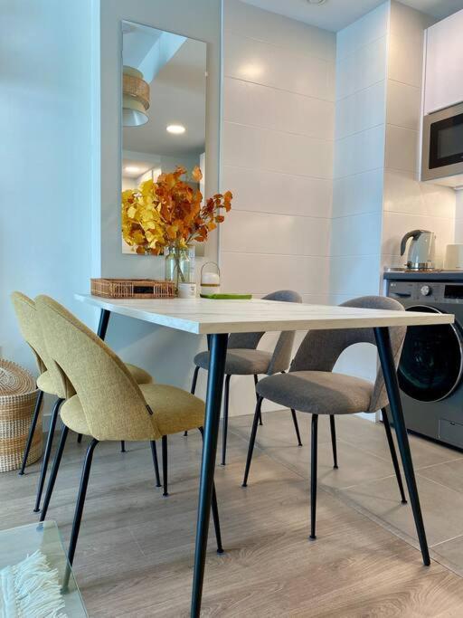 Nuevo Moderno Apartamento De Lujo Sewilla Zewnętrze zdjęcie