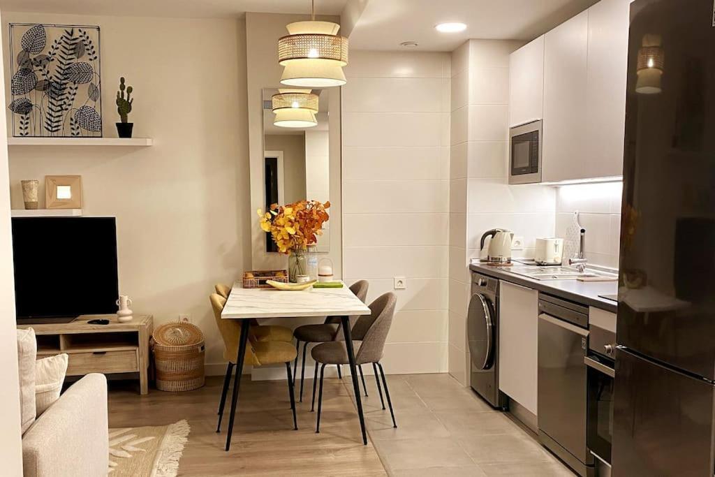 Nuevo Moderno Apartamento De Lujo Sewilla Zewnętrze zdjęcie